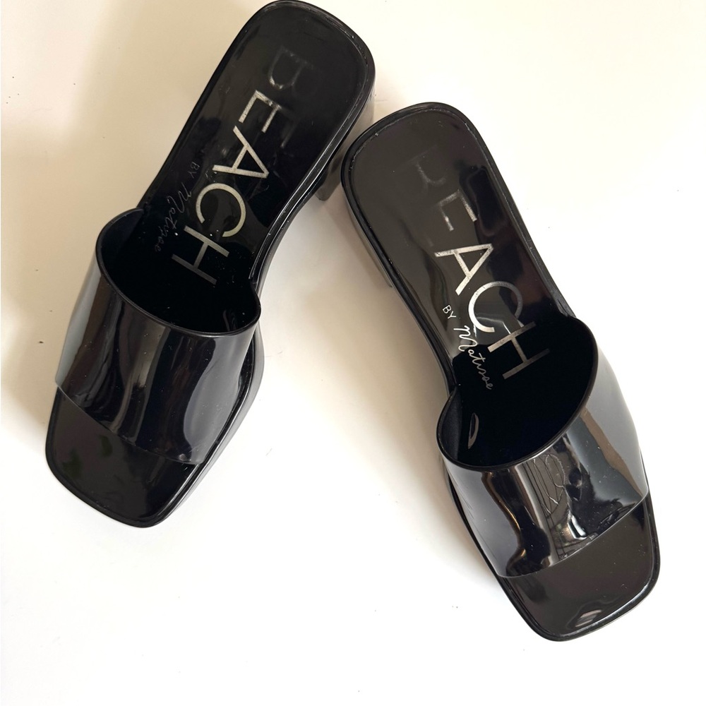 Beach by Matisse Black Patent Slide Sandals